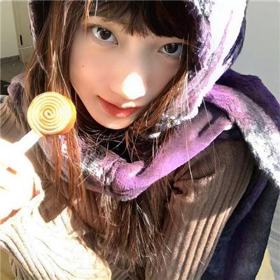 蓝色眼影